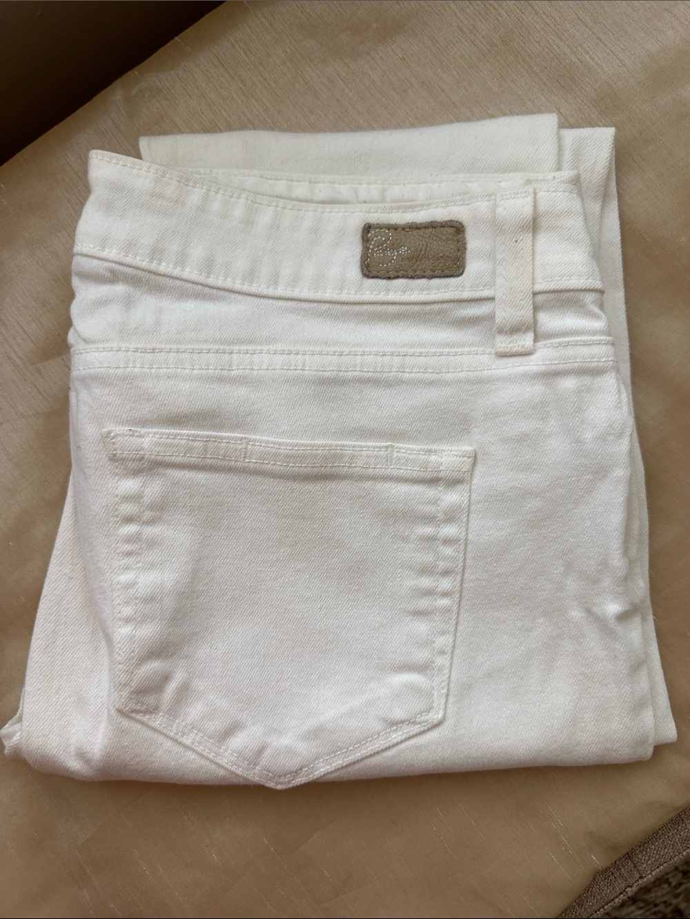 Paige Women’s White Roxie Crop Slim Jeans